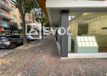 Foto 19 - Ufficio Via Carnia
 
10, Lignano Sabbiadoro - foto 19