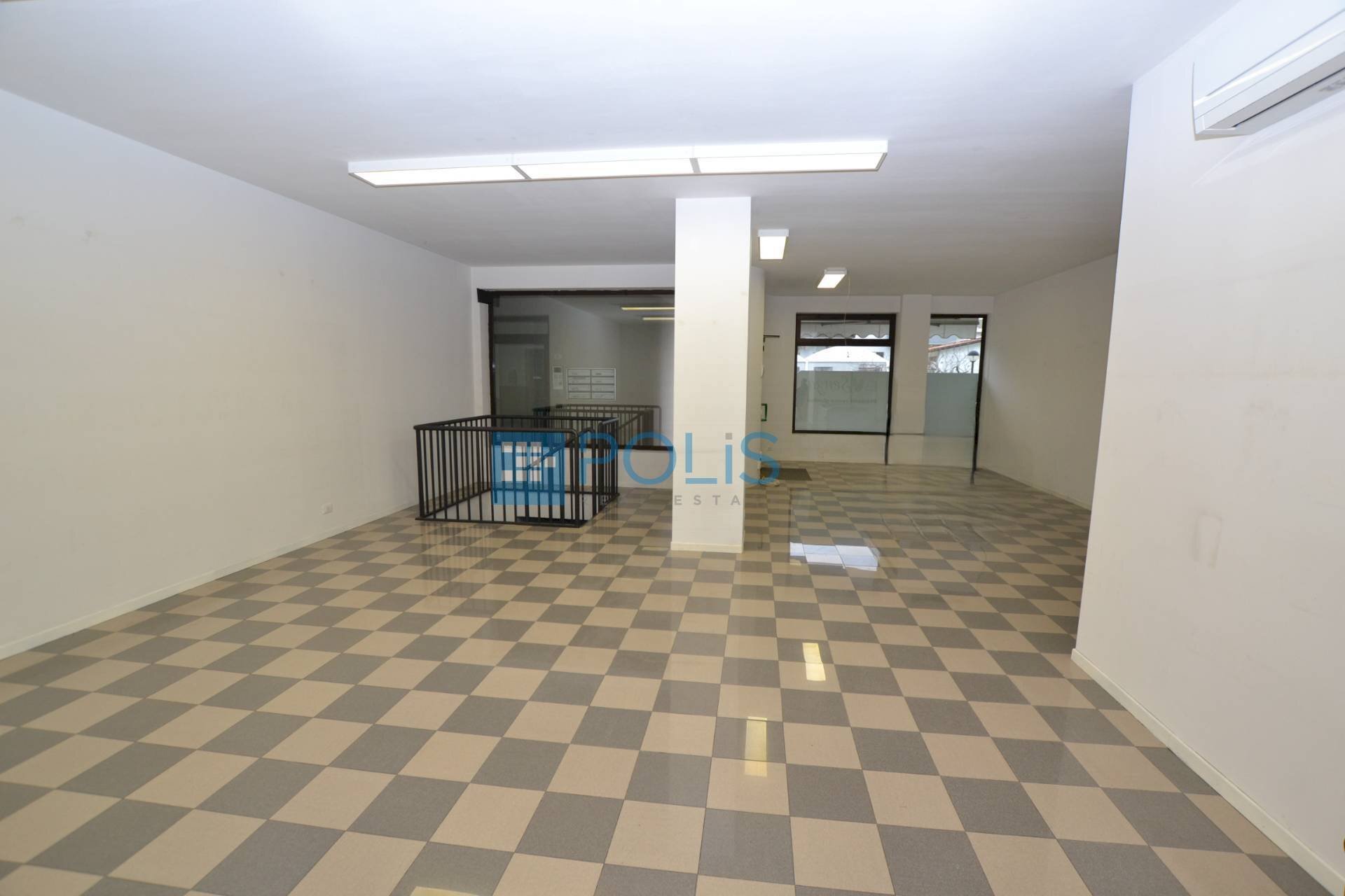 Foto 1 - Locale Commerciale Loreggia, Loreggia - foto 1