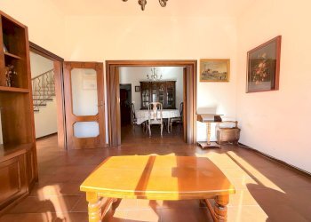 Foto 2 - Semi-detached house via jacopo bernardi
 
10, Treviso - photo 2