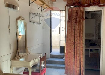 Bagno - Negozio Calle Castello - Ancore
 
1069, Venezia - foto 2