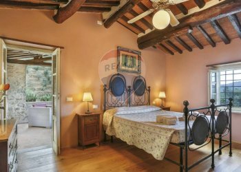 Camera / camera da letto - Villa Localita' Campodori
 
snc, Pescaglia - foto 15