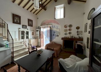 Soggiorno - Bilocale via Carlo Alberto
 
23, Pisticci - foto 11