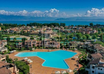 Foto 23 - Trilocale Località Sermana
 
1, Peschiera del Garda - foto 23