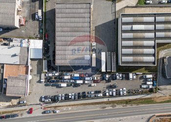 Edificio all\'aperto - Locale Commerciale Viale Eurpa
 
11, Suisio - foto 13