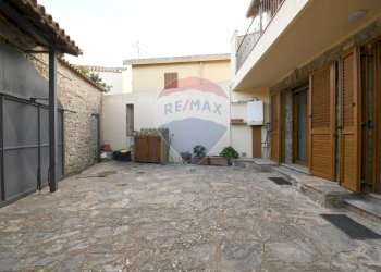 Terrazza - Casa indipendente Vico I Dante Alighieri
 
8, Villasalto - foto 5