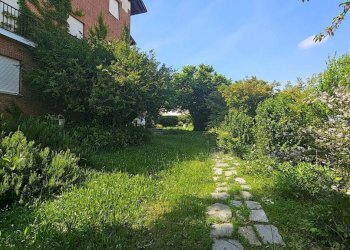 Facciata - Villa via Podio, Pino Torinese - foto 2