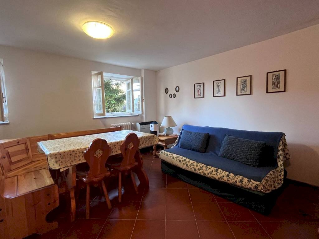 Soggiorno - Bilocale via Clotes, 39, Sauze d'Oulx - foto 1