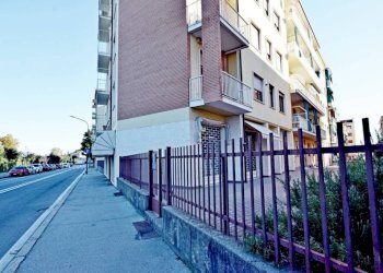 Zona - Negozio via Ortigara, 1/b, Mondovì - foto 2