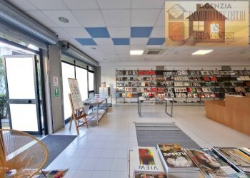 Interno non residenziale - Negozio via Toscana, Prato - foto 12