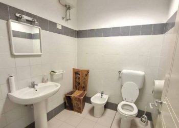 Bagno - Negozio via Toscana, Prato - foto 20