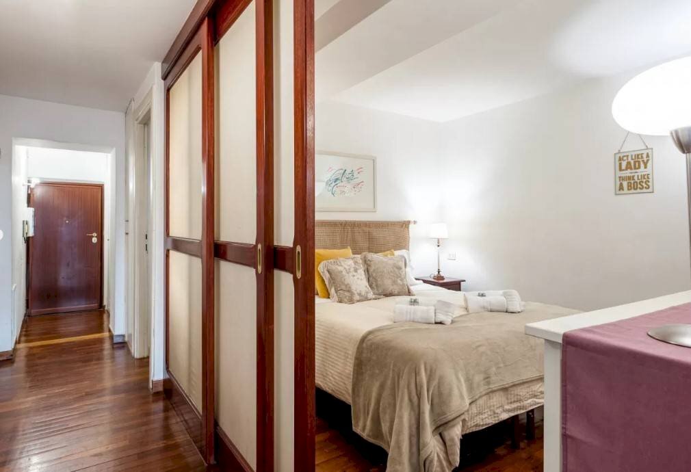 Camera da letto - Two-room apartment via dell'Oca, 45, Roma (neighborhood Centro Storico) - photo 3