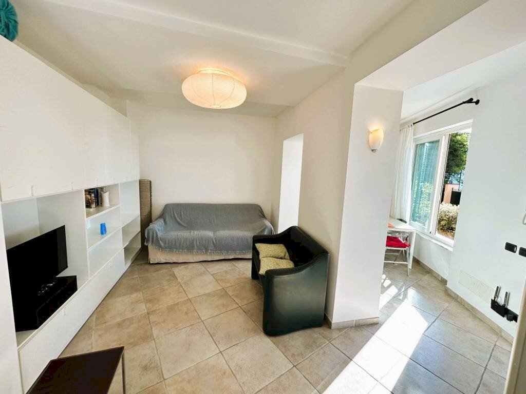 Salone - Trilocale corso Giuseppe Mazzini, Camogli - foto 2