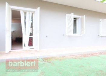 Foto 4 - Trilocale via Vesuvio
 
1, Cervia - foto 4