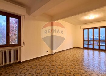 soggiorno - Appartamento via gramsci
 
126, Buti - foto 1