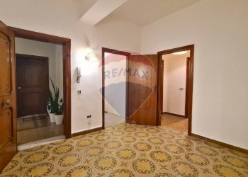 Hall / corridoio - Appartamento via gramsci
 
126, Buti - foto 17