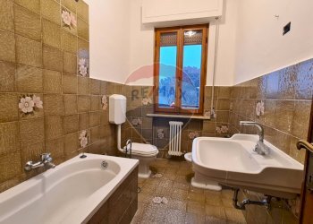 Bagno - Appartamento via gramsci
 
126, Buti - foto 25