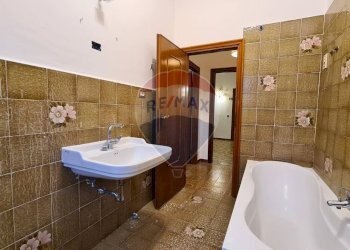 Bagno - Appartamento via gramsci
 
126, Buti - foto 26
