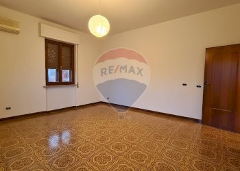 Seconda camera - Appartamento via gramsci
 
126, Buti - foto 29