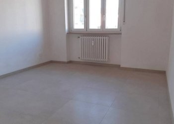 Camera da letto - Quadrilocale Fossano - foto 6