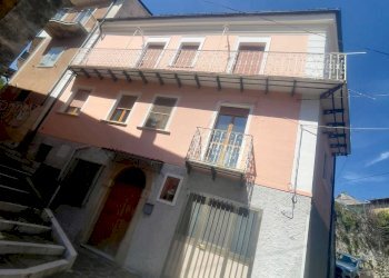 Foto 1 - Casa indipendente Campochiaro - foto 1