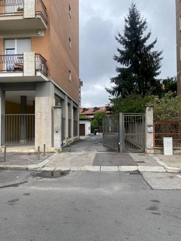 Zona - Four-room apartment via Luigi Salvatore Cherubini, 81, Torino (neighborhood Barriera Milano) - photo 2