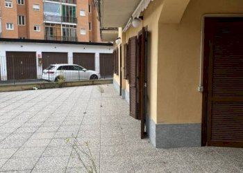 Veranda - Four-room apartment via Luigi Salvatore Cherubini, 81, Torino (neighborhood Barriera Milano) - photo 15