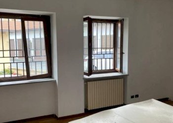 Salone - Four-room apartment via Luigi Salvatore Cherubini, 81, Torino (neighborhood Barriera Milano) - photo 17