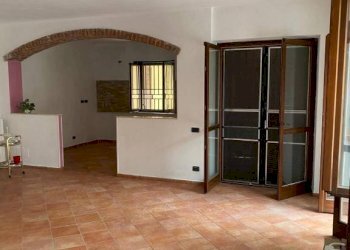 Salone - Four-room apartment via Luigi Salvatore Cherubini, 81, Torino (neighborhood Barriera Milano) - photo 20