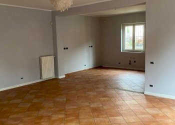 Salone - Quadrilocale via Luigi Salvatore Cherubini, 81, Torino (zona Barriera Milano) - foto 20