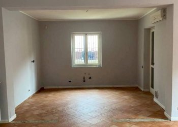 Cucina - Quadrilocale via Luigi Salvatore Cherubini, 81, Torino (zona Barriera Milano) - foto 21