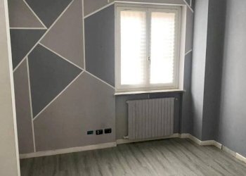 Camera da letto - Quadrilocale via Luigi Salvatore Cherubini, 81, Torino (zona Barriera Milano) - foto 24