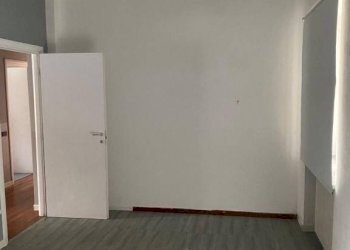 Stanza non arredata - Quadrilocale via Luigi Salvatore Cherubini, 81, Torino (zona Barriera Milano) - foto 26