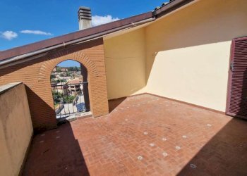 immagine whatsapp 2025-09-06 ore 11.38.30_be86b322 - Villa Unifamiliare via Niccolo Giosafatte biagioli, Roma (zona Acilia) - foto 27