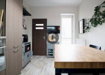 Cucina - Trilocale piazza Enrico Toti, 15, Torino (zona Vanchiglietta) - foto 12
