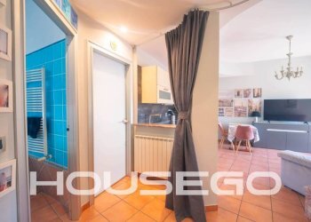 Disimpegno - Trilocale via Sant'Alberto, 34, Genova (zona Sestri Ponente) - foto 5