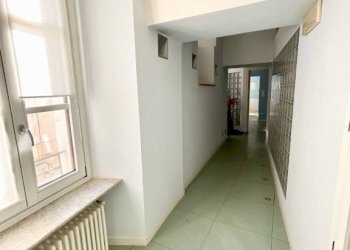 Corridoio - Office Busca - photo 11