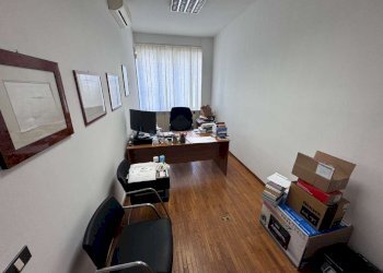 ufficio - Ufficio galleria Cavour, Bologna (zona Centro Storico) - foto 6