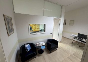 reception - Ufficio galleria Cavour, Bologna (zona Centro Storico) - foto 11