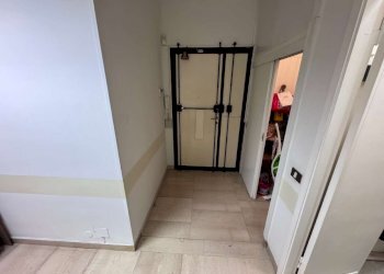 ingresso - Ufficio galleria Cavour, Bologna (zona Centro Storico) - foto 12