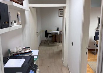 corridoio - Ufficio galleria Cavour, Bologna (zona Centro Storico) - foto 14