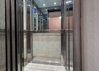 ascensore - Ufficio galleria Cavour, Bologna (zona Centro Storico) - foto 23