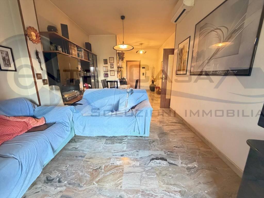 Salone - Four-room apartment San Lazzaro di Savena - photo 2