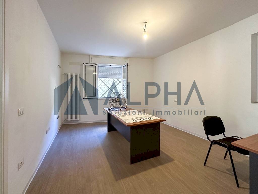 Camera da letto - Two-room apartment via del Drizzagno, Ravenna (neighborhood Sant'Alberto) - photo 3