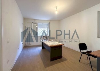 Camera da letto - Bilocale via del Drizzagno, Ravenna (zona Sant'Alberto) - foto 3