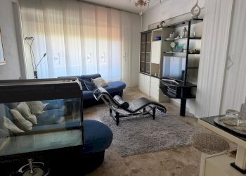 ca1.jpg - Villa Trifamiliare Carrara - foto 2