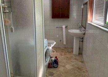 ca12.jpg - Villa Trifamiliare Carrara - foto 12