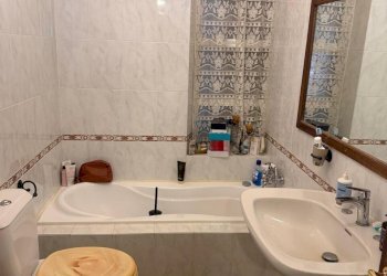 ca21.jpg - Villa Trifamiliare Carrara - foto 21