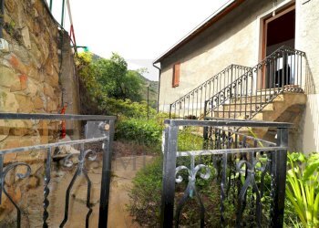 accesso - Porzione di casa Via L. Alborno 101B, Ventimiglia - foto 15