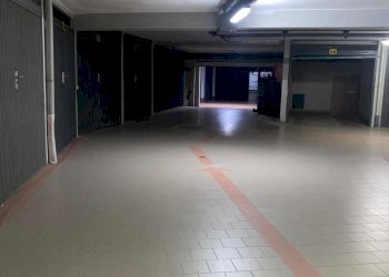 WhatsApp Image 2025-10-30 at 18.03.47 (2).jpeg - Box Genova (zona Albaro) - foto 2