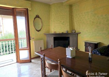 08.jpg - Quadrilocale Via Anton Maria Garbi 2, Tuoro sul Trasimeno - foto 9